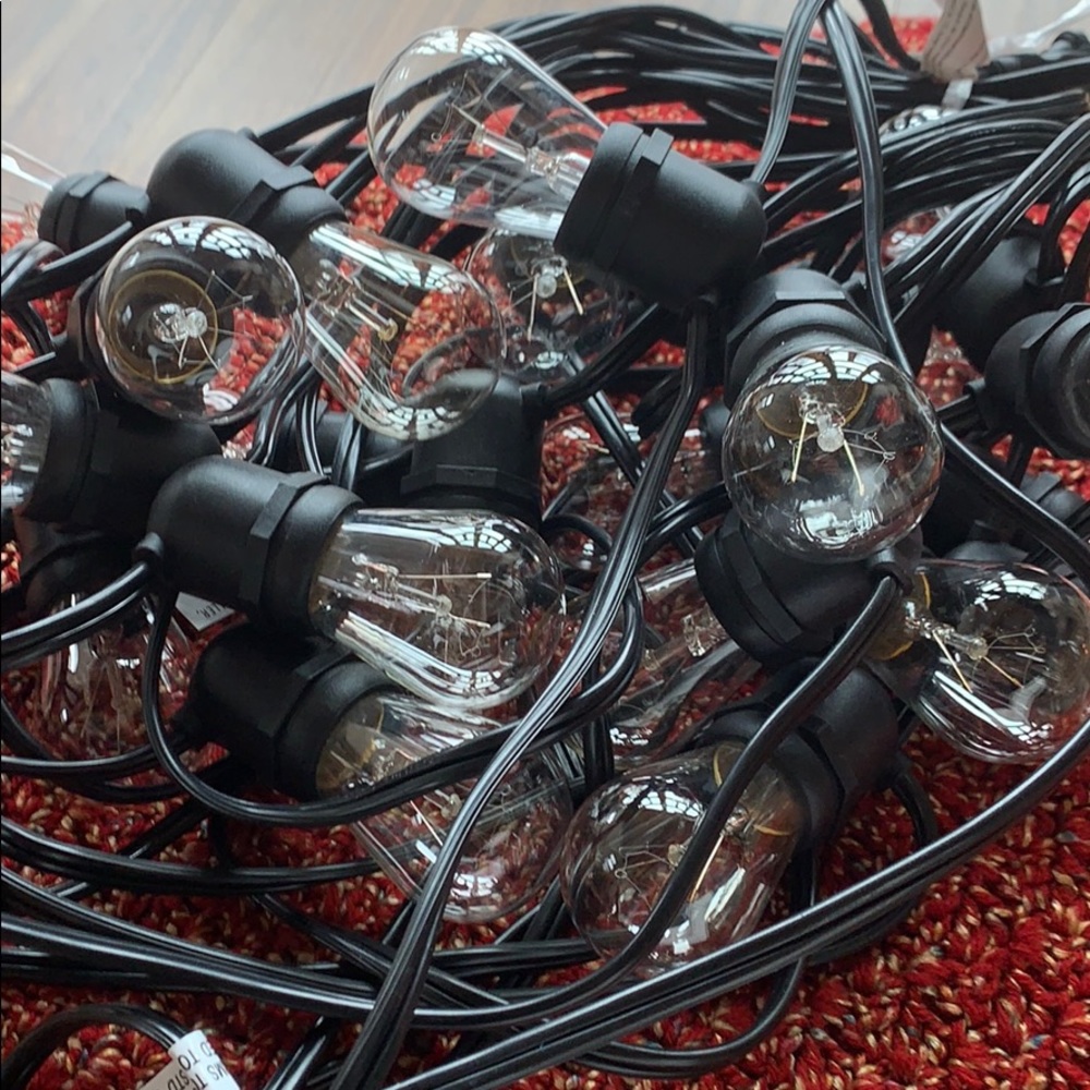 Meet your Posher, Cassandra